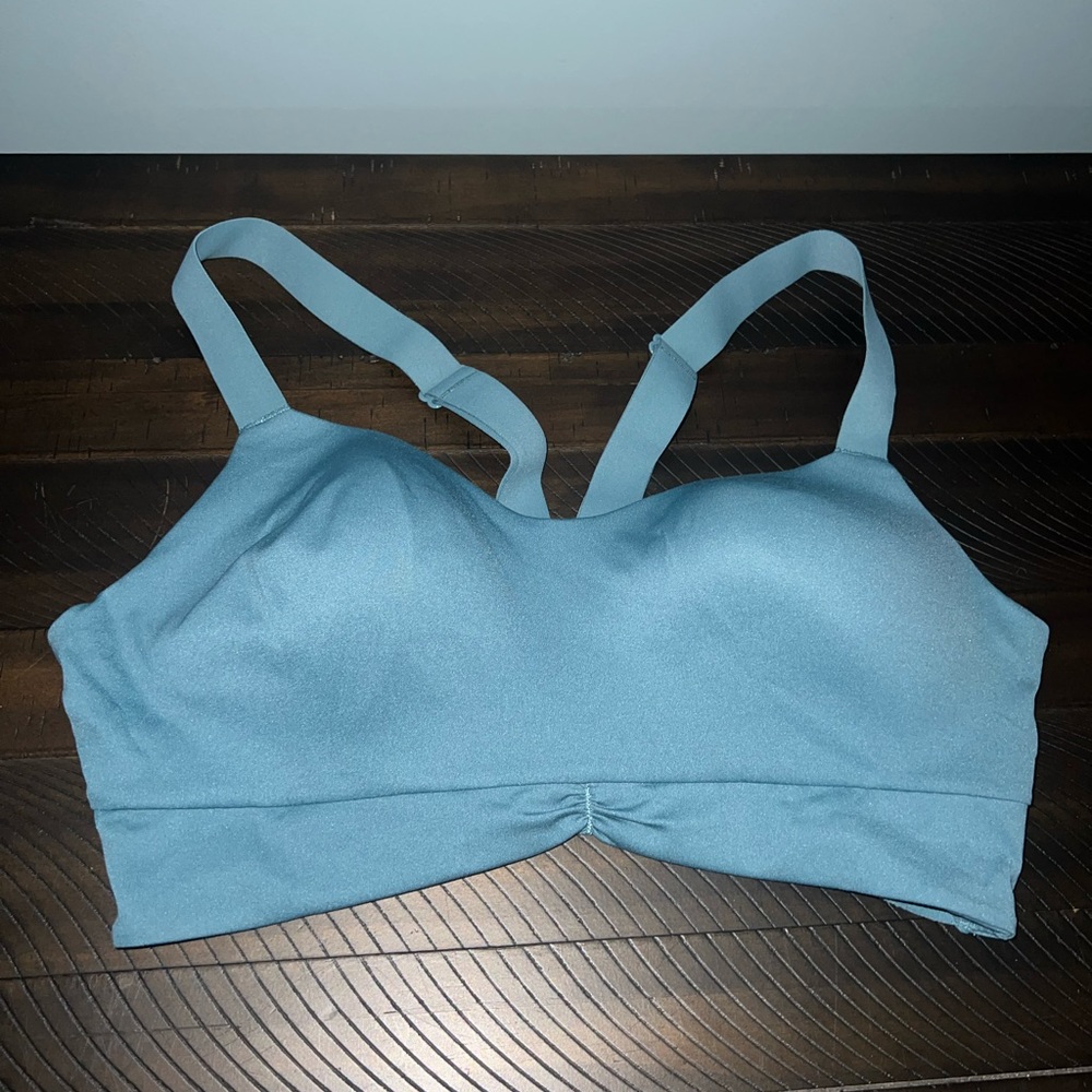Victoria’s Secret Love Cloud Sports Bra - Size L